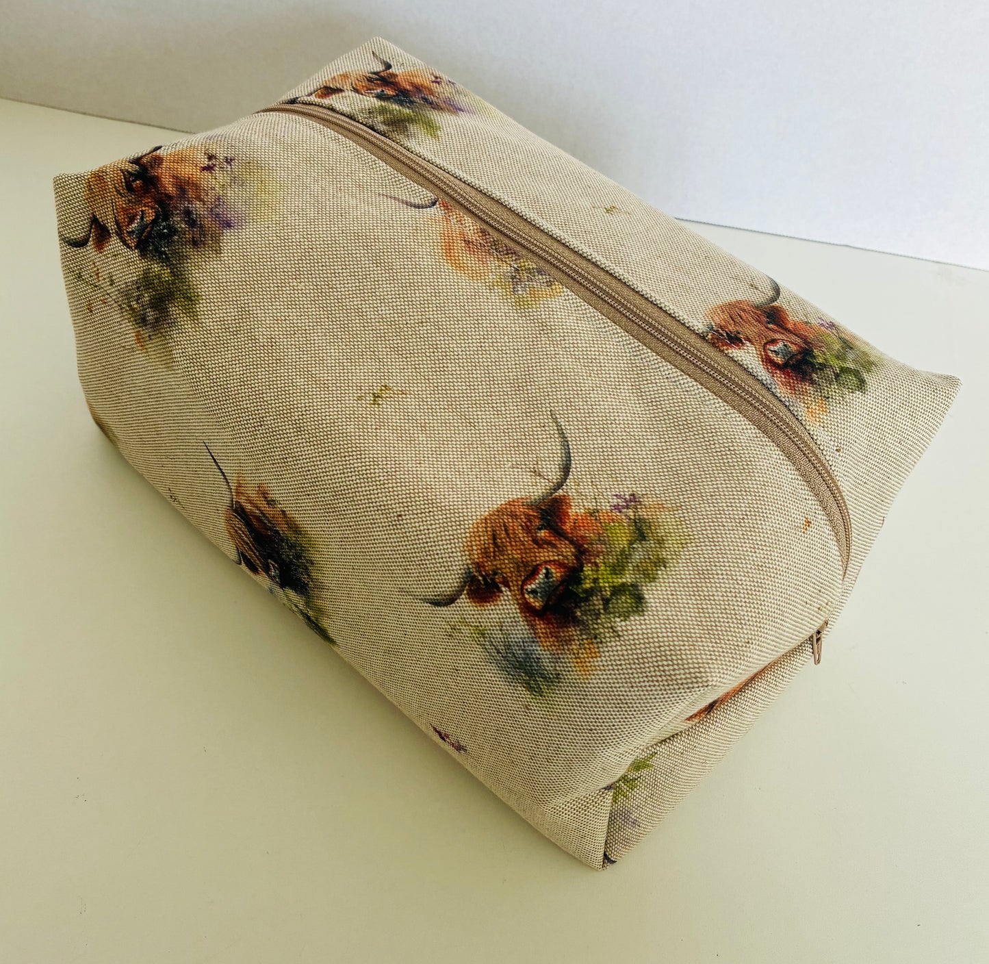 Highland Cow Wash Bag