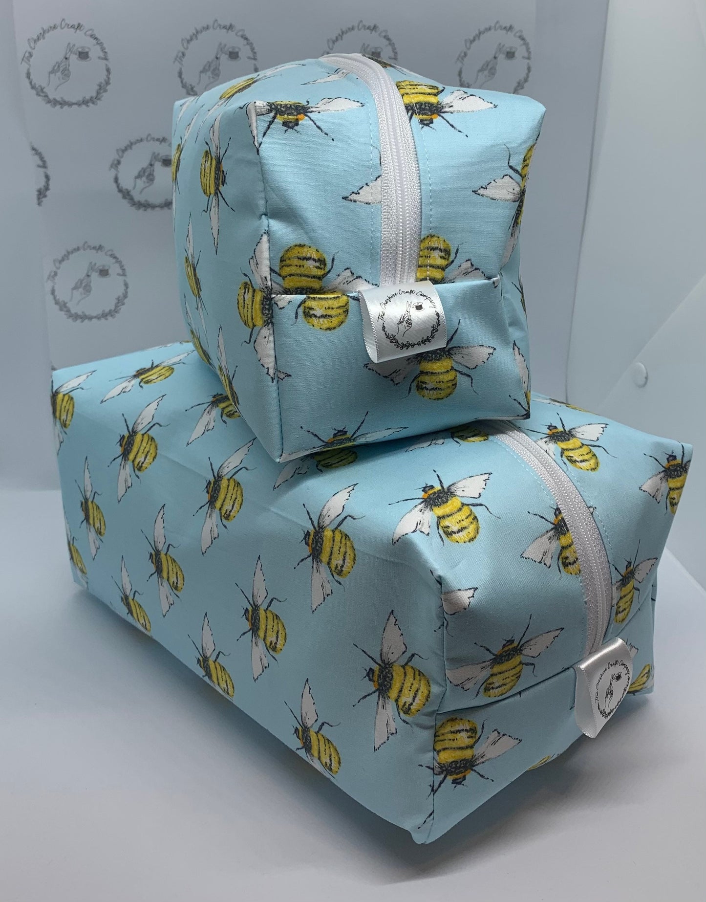 Blue Bee Make Up and Wash Bag Set