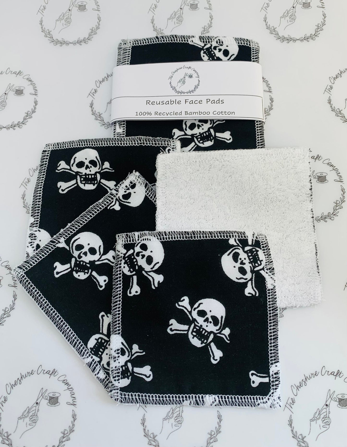 skull print Reusable Cotton Pads