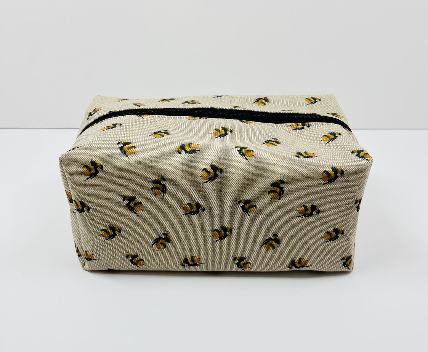 Bees Wash Bag