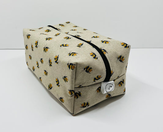 Bees Wash Bag