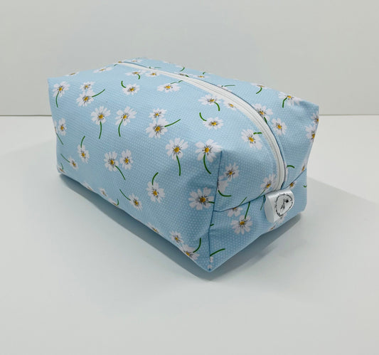 Blue Daisy Print Wash Bag
