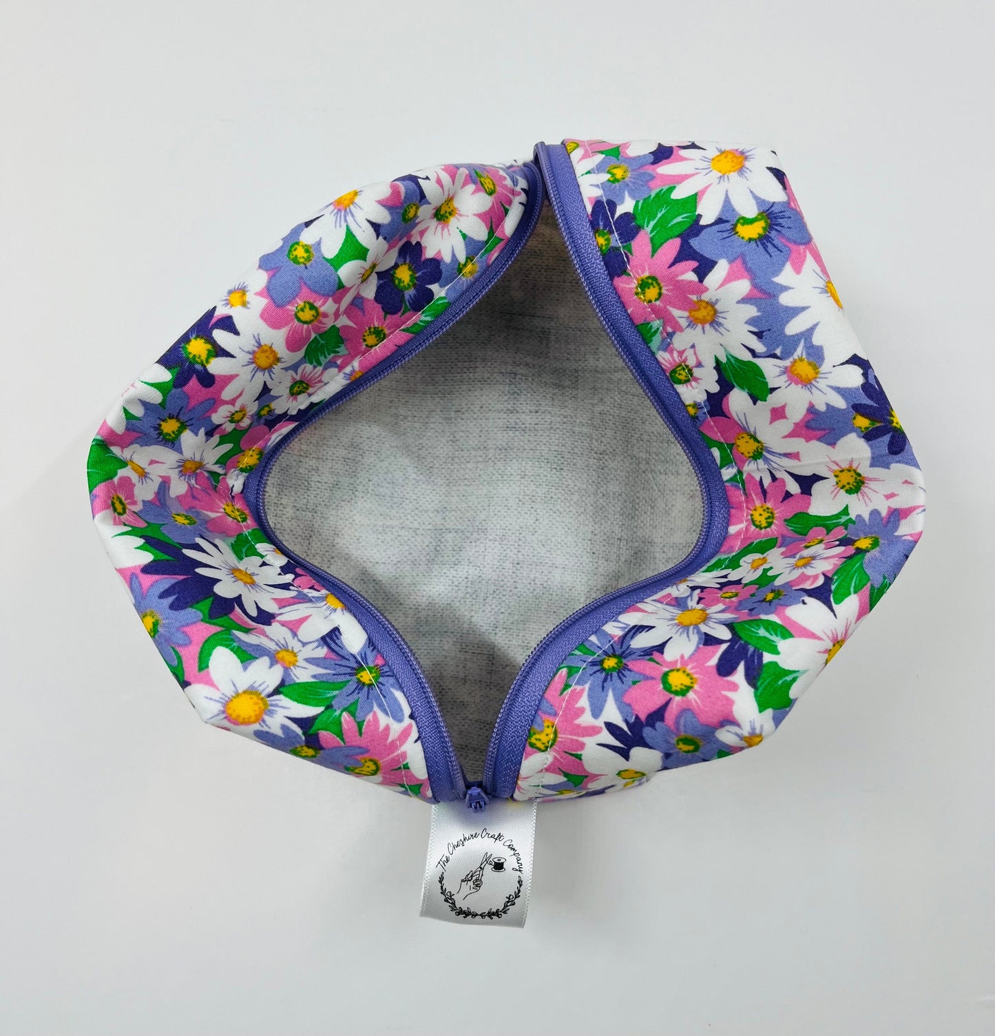 Lilac Floral Make Up and Wash Bag Set