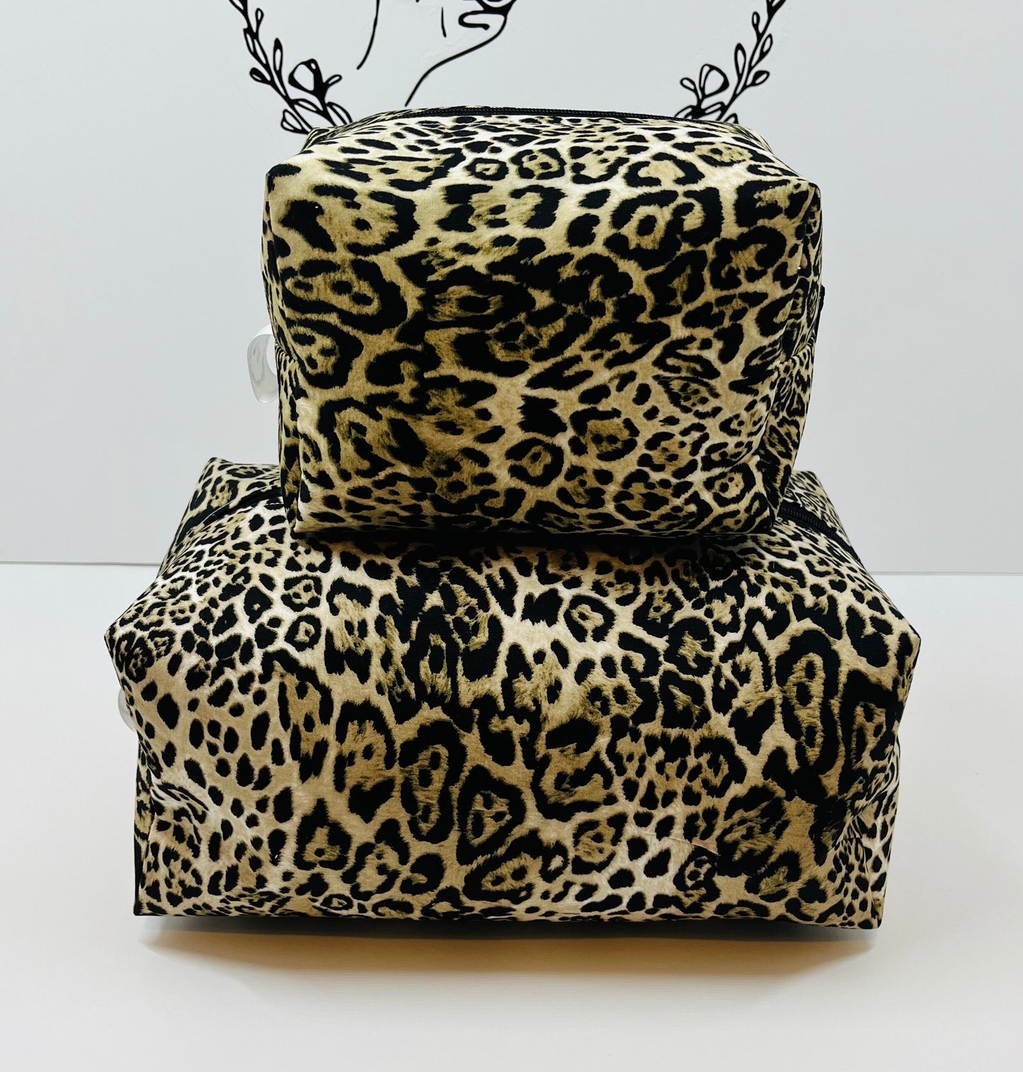 Leopard Print Make Up and Wash Bag Set