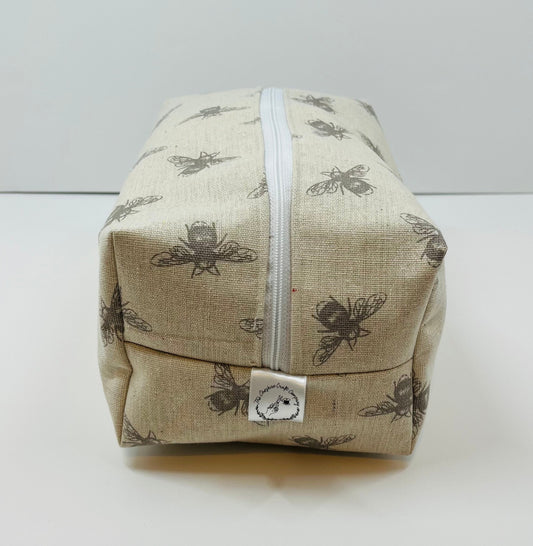 Bee Wash Bag