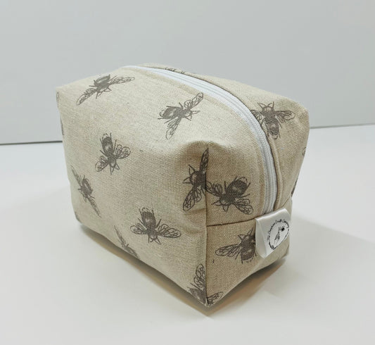 Bee Make Up Bag