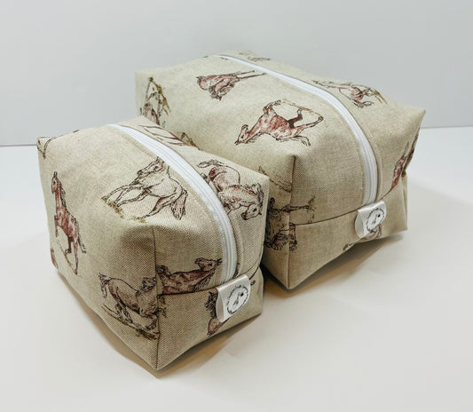 Horse Print Make Up and Wash Bag Set