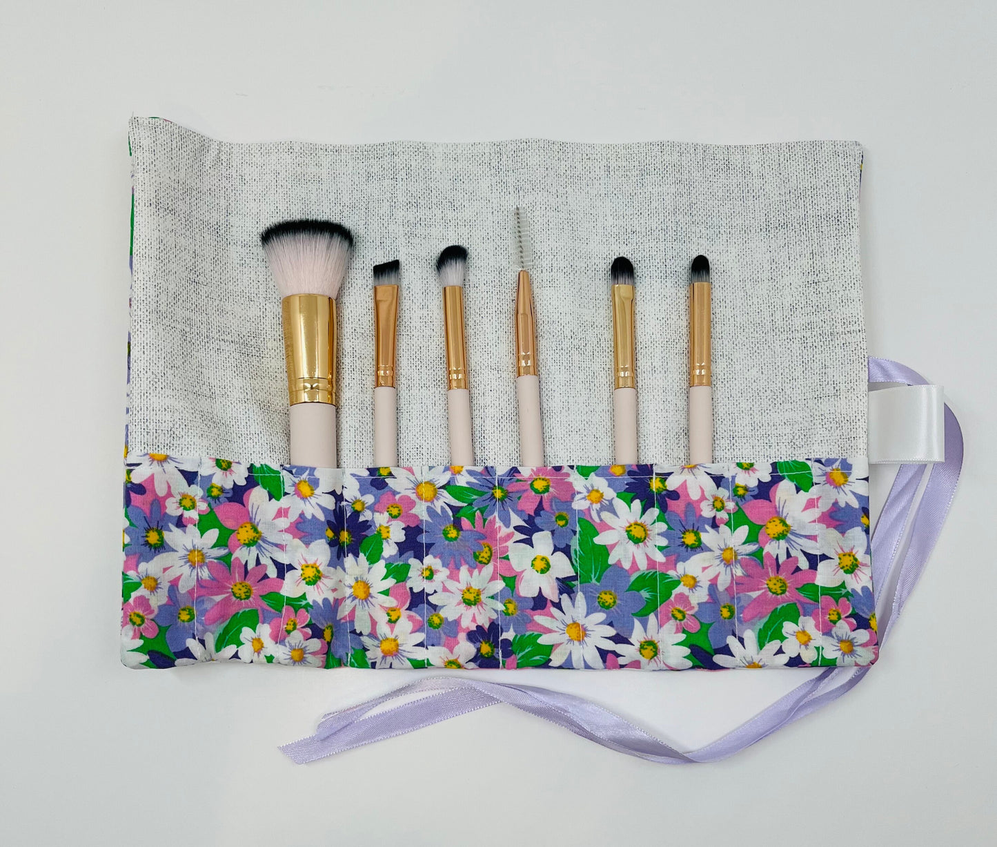 Lilac Floral Brush Roll