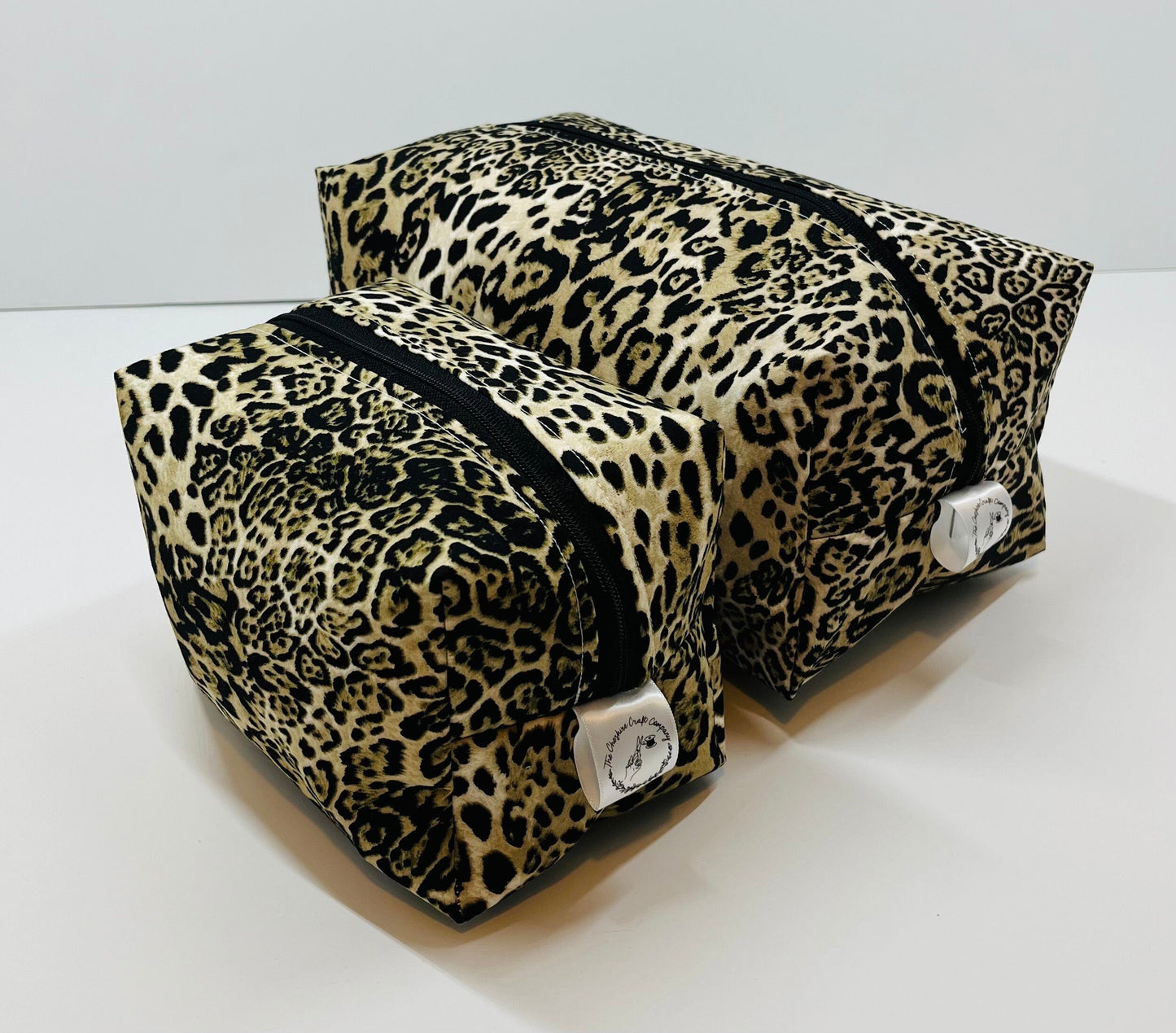 Leopard Print Make Up and Wash Bag Set