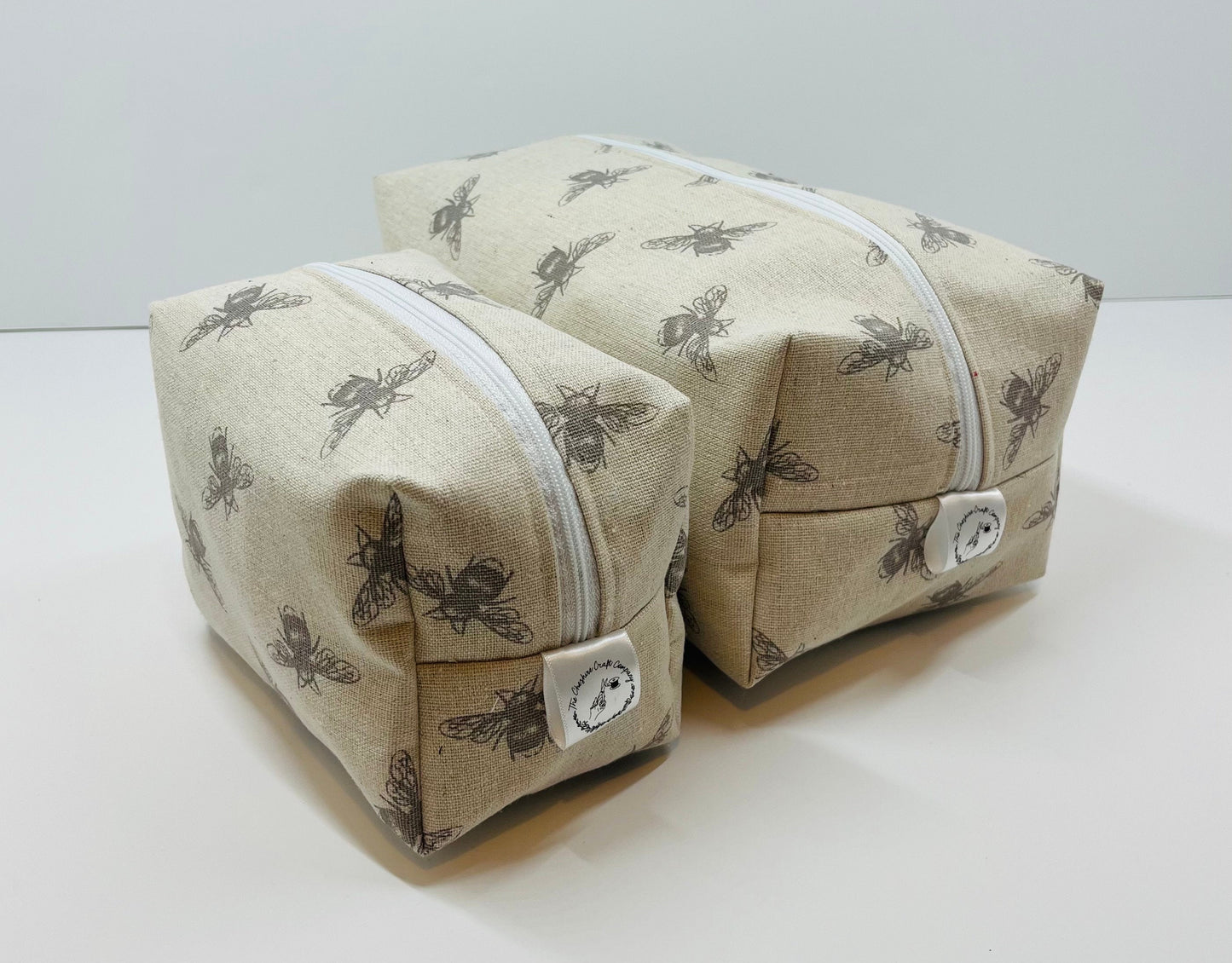 Bee Make Up and Wash Bag Set