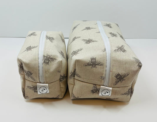 Bee Make Up and Wash Bag Set