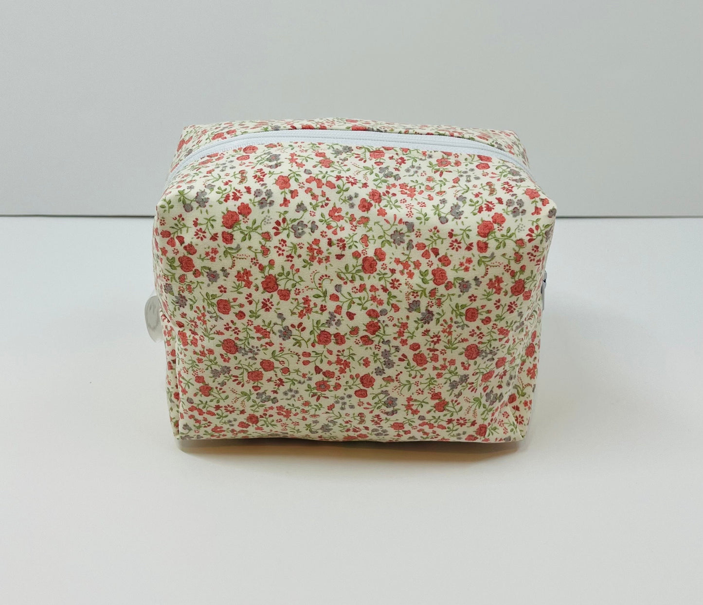 Vintage Rose Make Up Bag