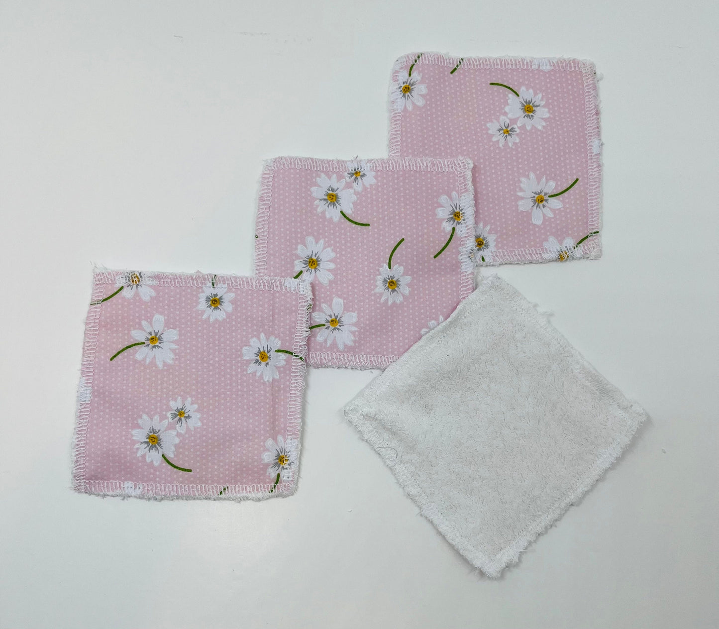 Pink Daisy Print Reusable Cotton Pads
