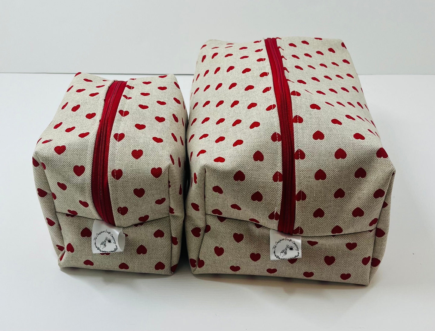 Love Heart Make Up and Wash Bag Set