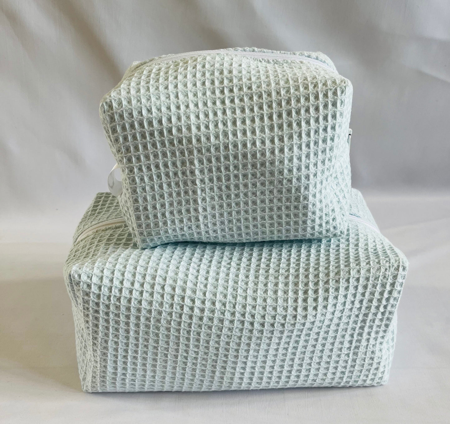 Blue Waffle Make Up and Wash Bag Set