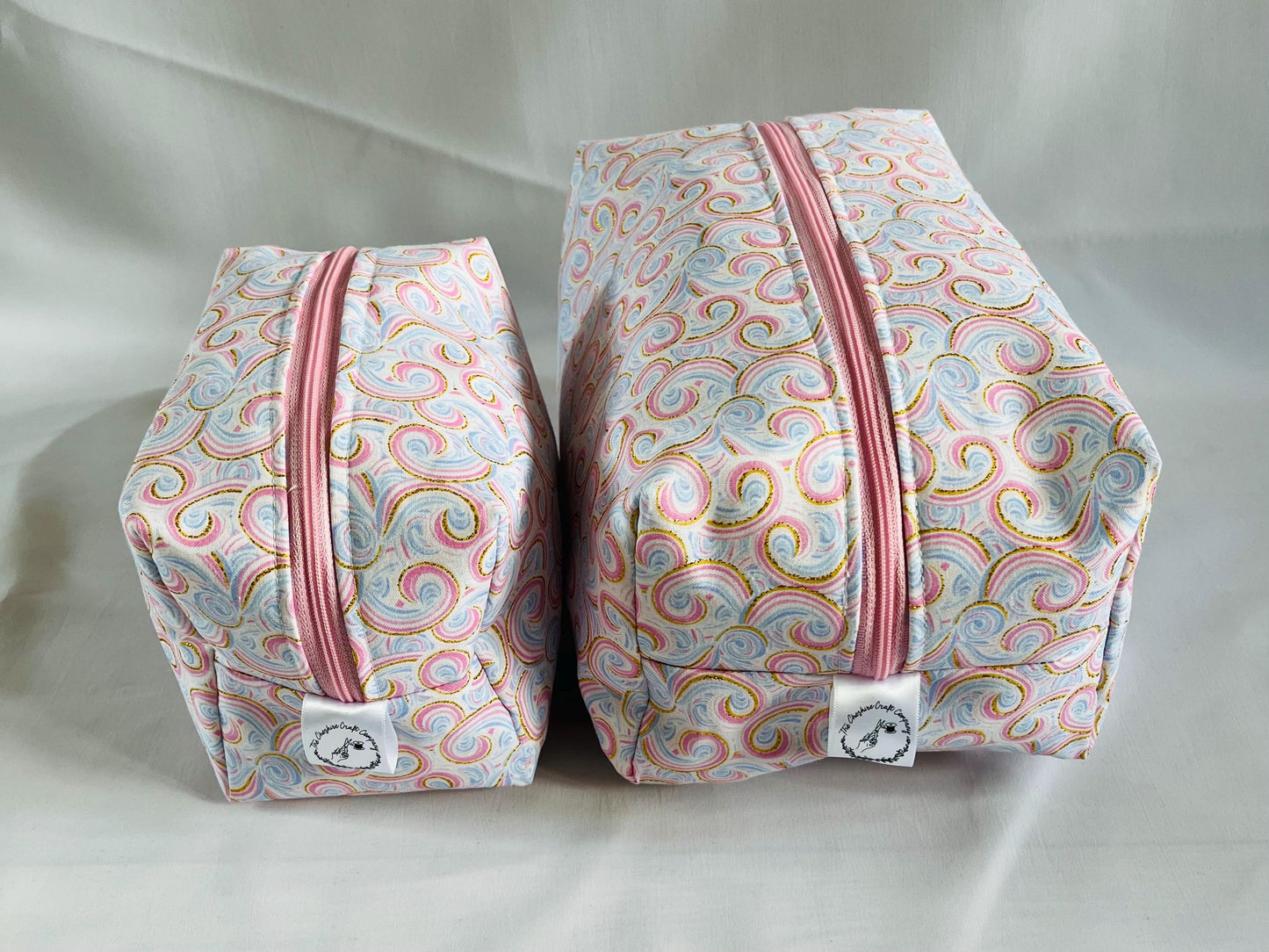 Glittery Swirl Make Up and Wash Bag Set