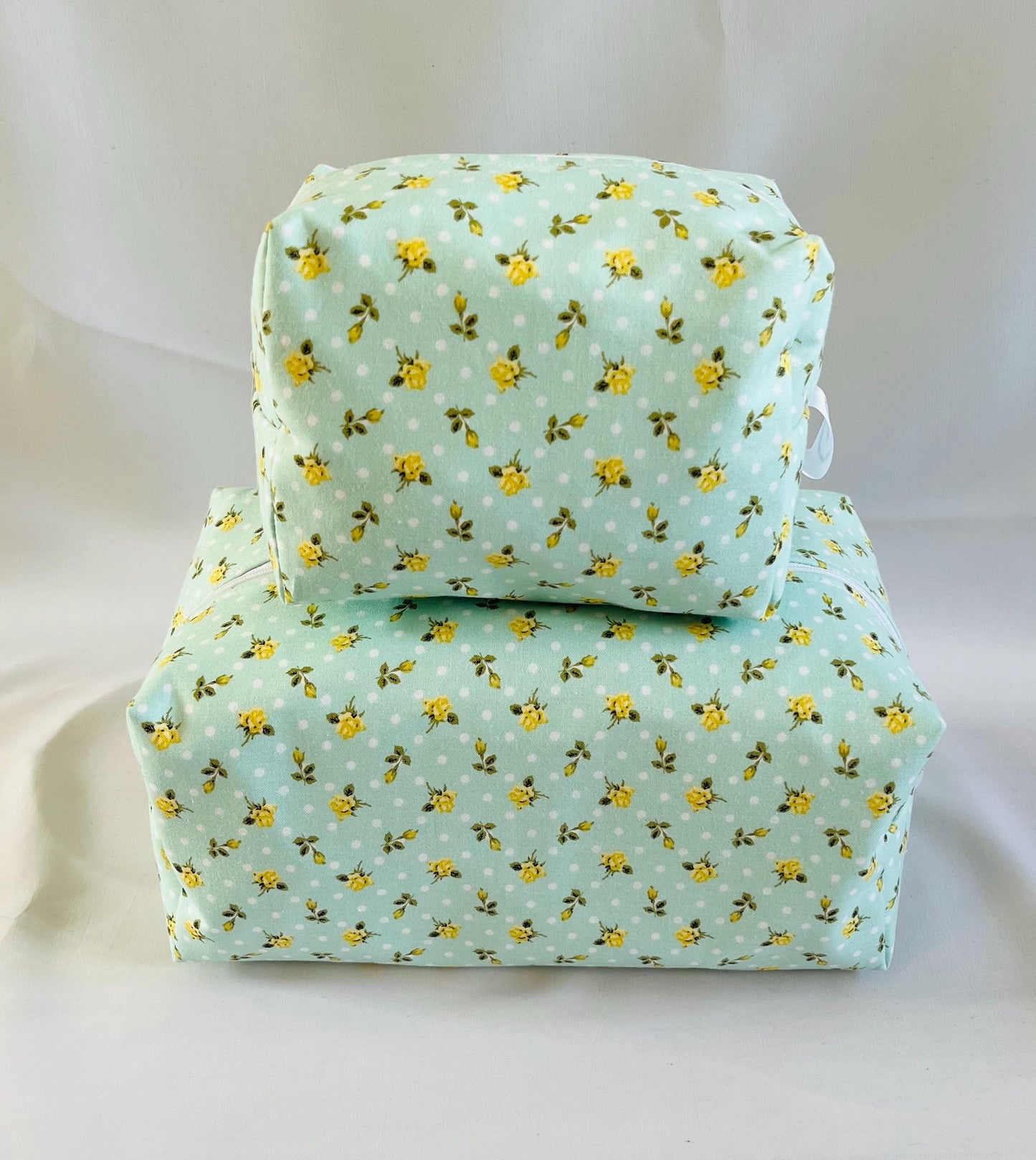 Yellow Floral Make Up and Wash Bag Set