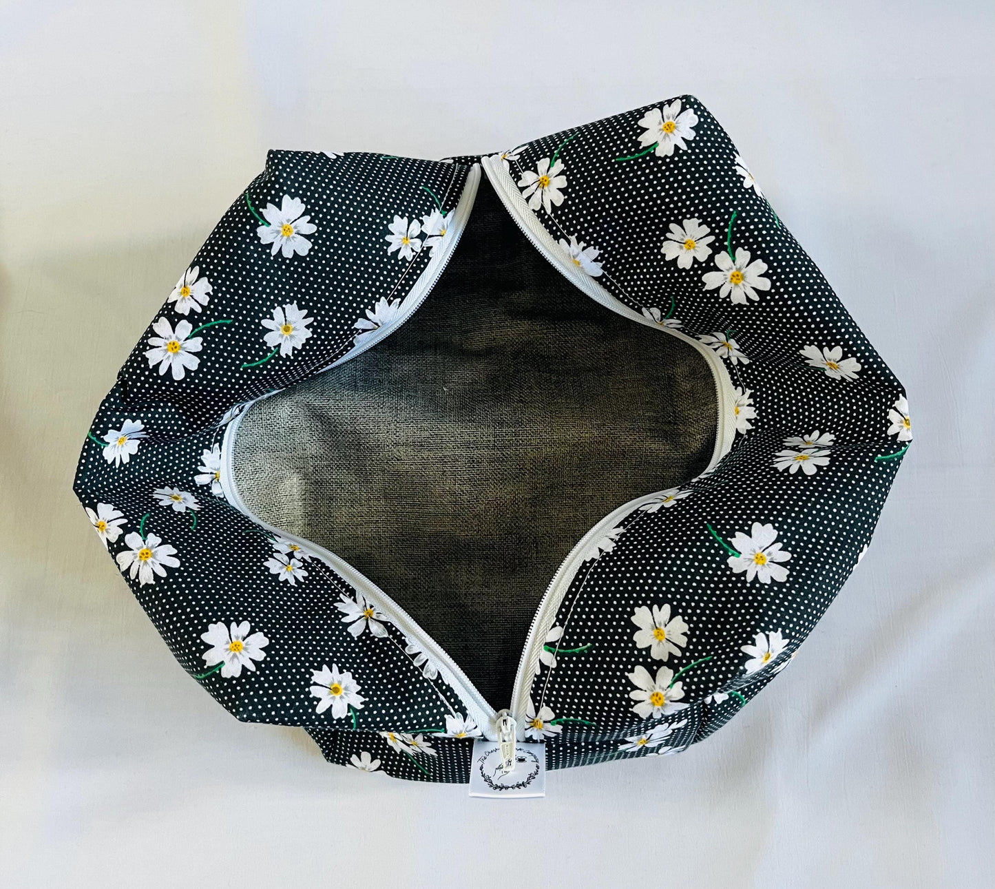 Daisy Print Make Up and Wash Bag Set