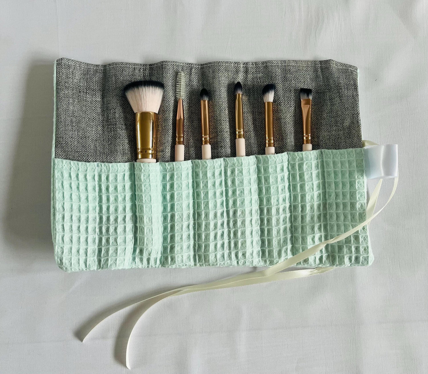 Mint Green Waffle Brush Roll