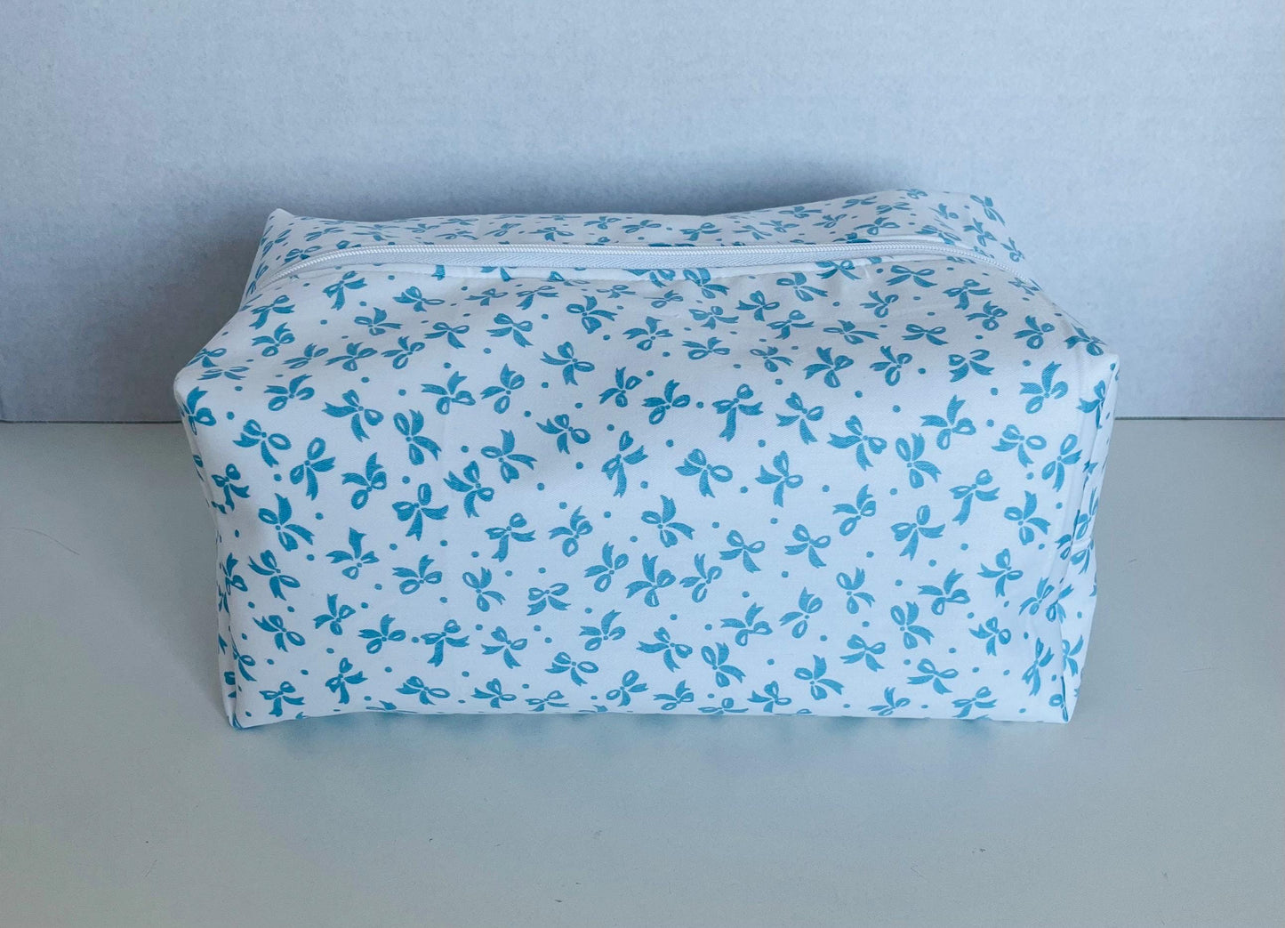 Blue Bow Print Wash Bag