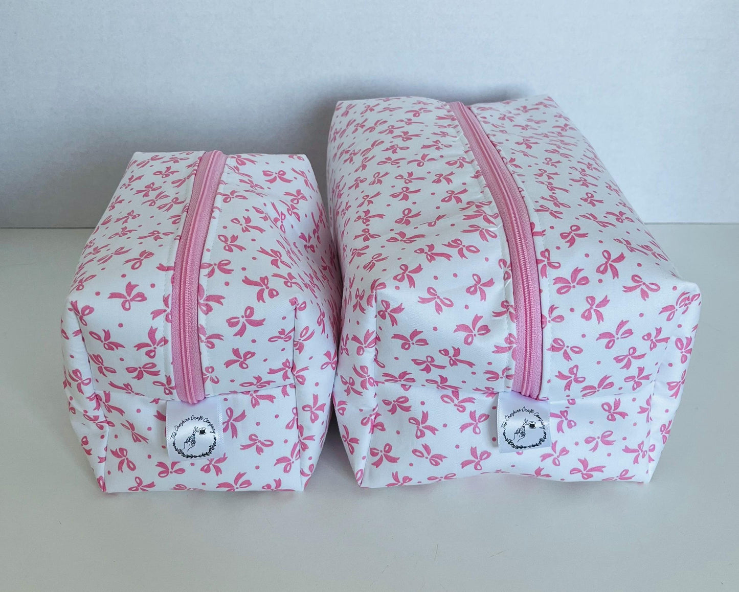 Pink Bow Print Make Up and Wash Bag Set