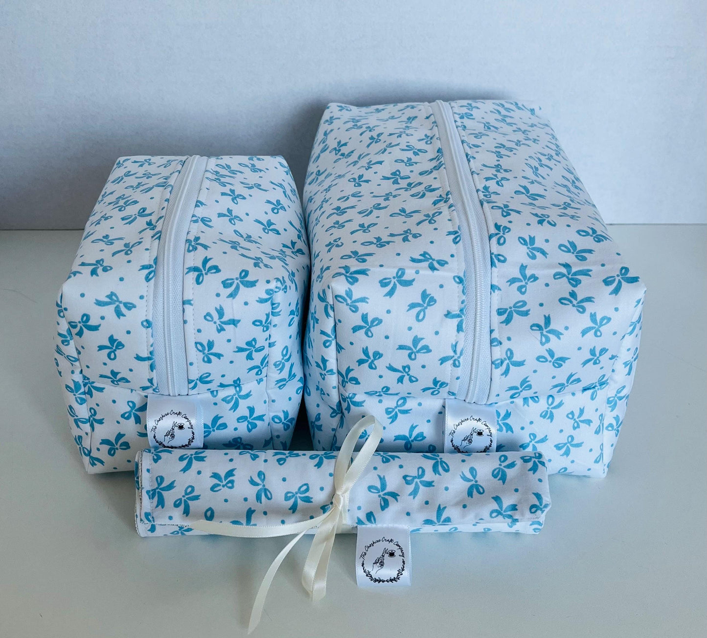 Blue Bow Print Travel Set