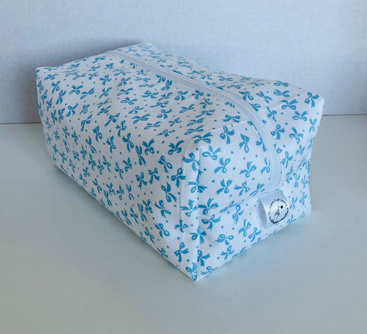 Blue Bow Print Wash Bag