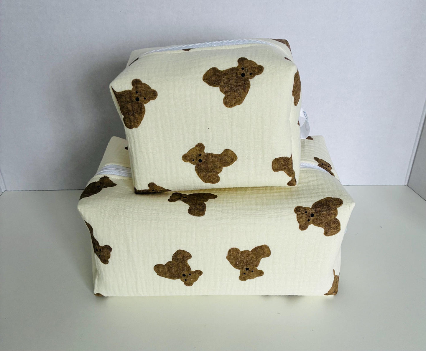 Teddy Bear Make Up and Wash Bag Set